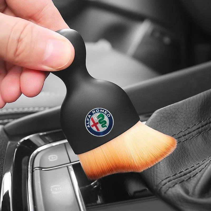 Naklejka samochodowa Alfa Rome – Dust Removal Sticker recenzja i cena